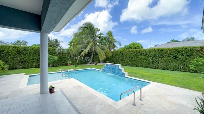 ADMIRALS LANDING FAMILY HOME WITH POOL