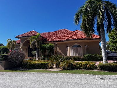 CAYMAN ISLANDS YACHT CLUB CANAL FRONT RESIDENCE