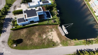 GRAND HARBOUR CANAL LOT