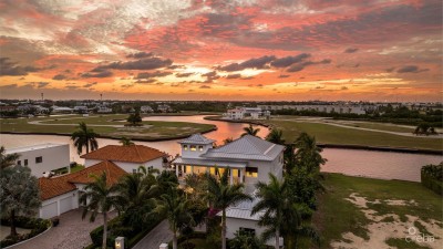 GRAND HARBOUR WATERFRONT ESTATE