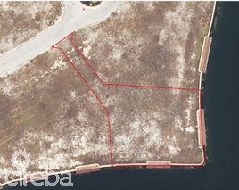 LARGE HARBOUR REACH LOT