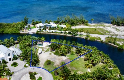 SAILFISH QUAY CANAL (SUNRISE LANDING)